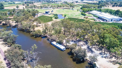 Taste Of The Valley Cruise From Perth - Holiday Great Ocean Road 3
