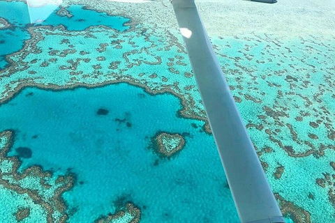 Whitsunday Islands 1-Hour Reef Scenic Helicopter Tour - Holiday Great Ocean Road 3