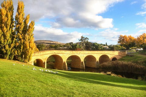 4-Day Fabulous Tasmania Tour: Wineglass Bay, Port Arthur, Devils & Bruny Island - Holiday Great Ocean Road 1