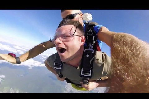 Reef And Rainforest Tandem Sky Dive In Cairns - Holiday Great Ocean Road 1