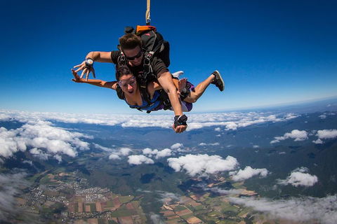 Reef And Rainforest Tandem Sky Dive In Cairns - Holiday Great Ocean Road 3