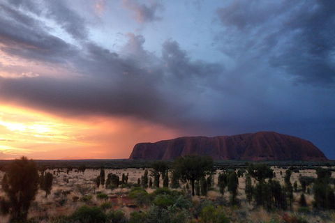 Uluru Small Group Tour Including Sunset - Holiday Great Ocean Road 4