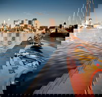 Melbourne Sunset Kayaking Experience with Dinner - Holiday Great Ocean Road