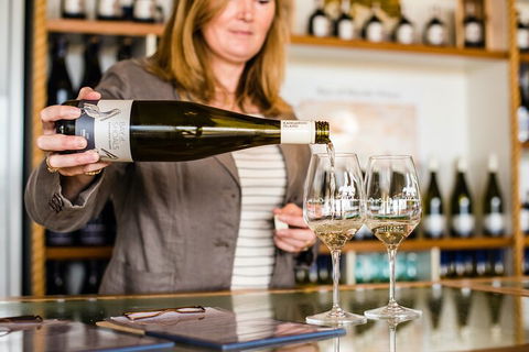 Kangaroo Island Gourmet Food And Wine 4WD Tour - Holiday Great Ocean Road 0